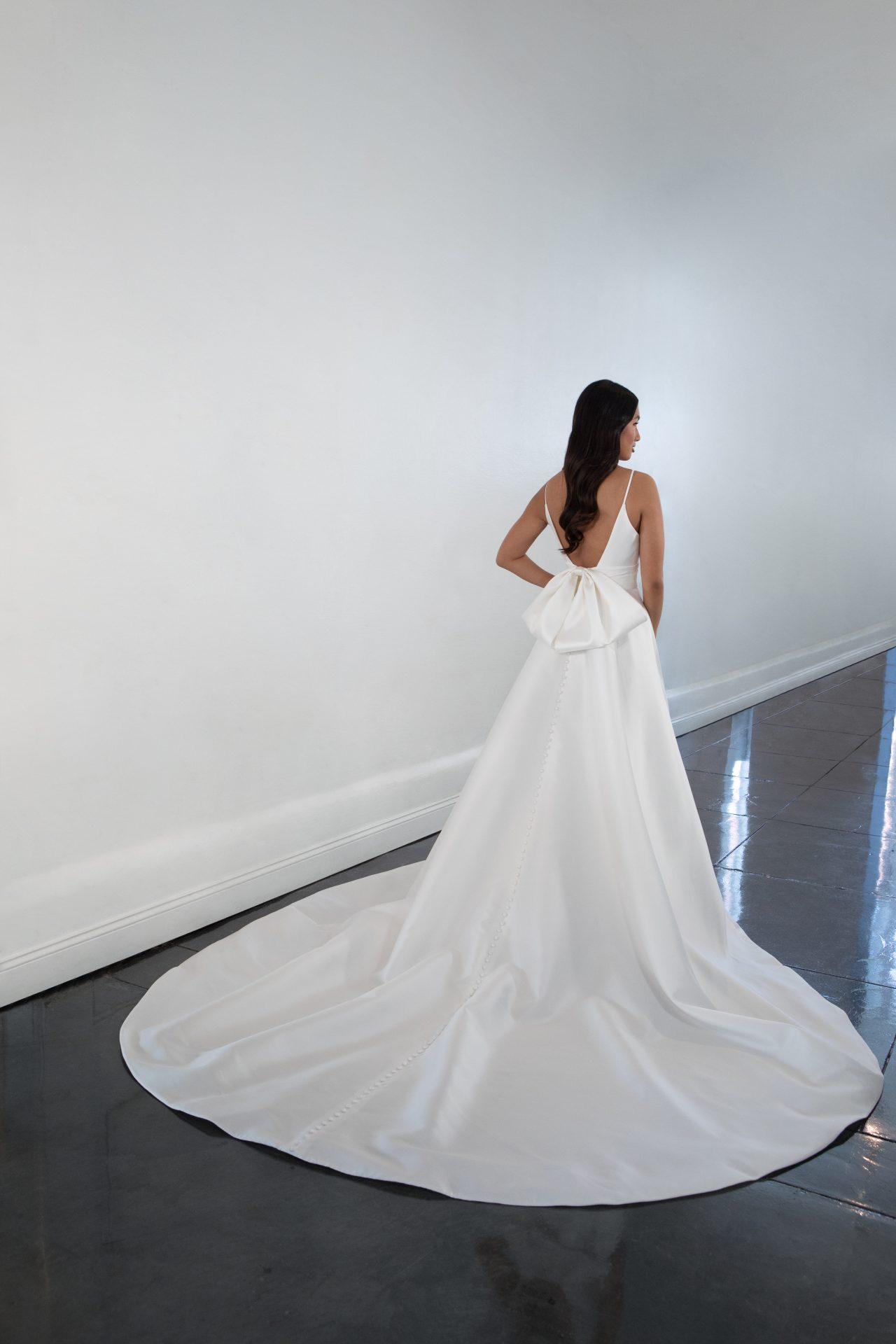 Zodiac - White Lily Couture