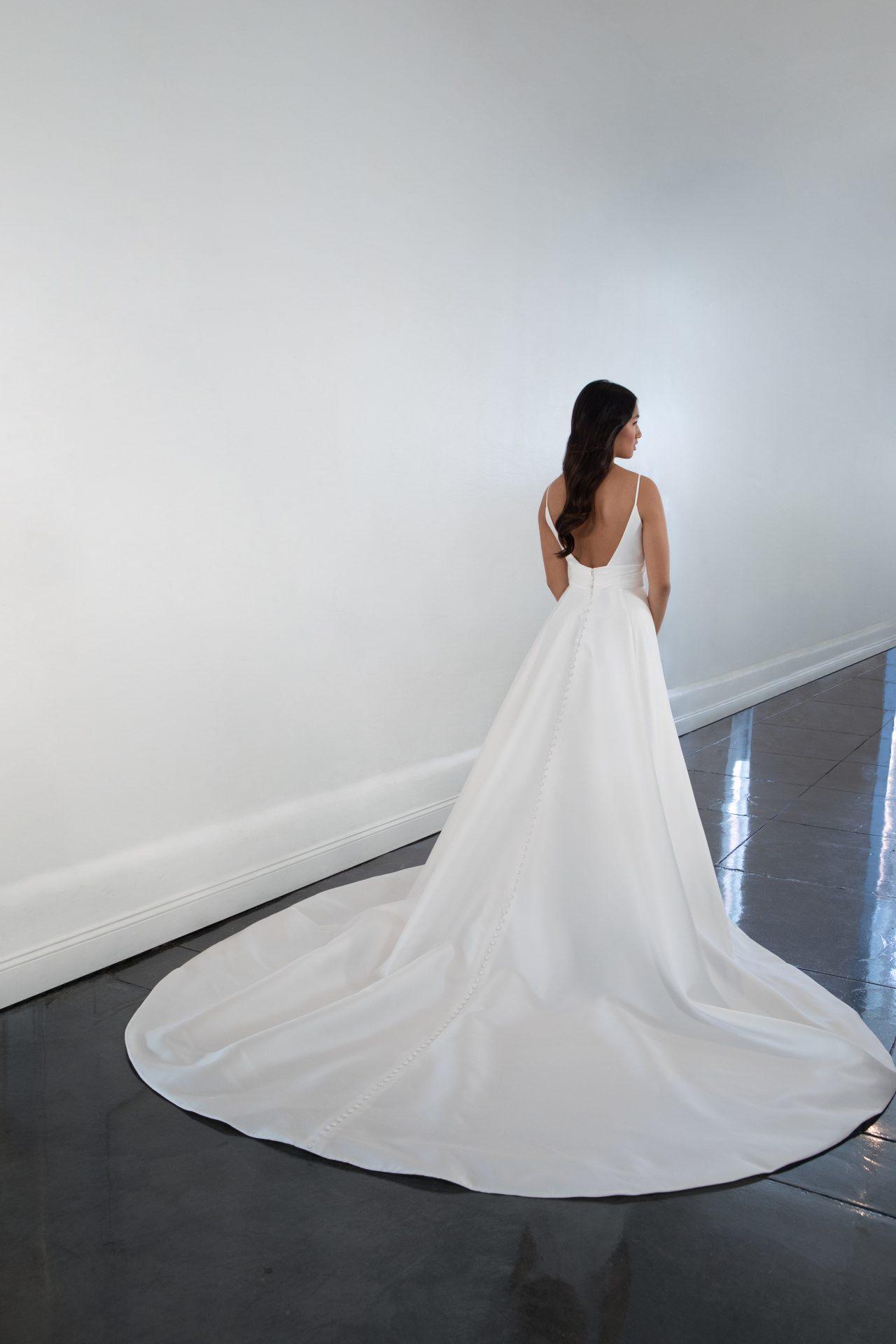 Zodiac - White Lily Couture