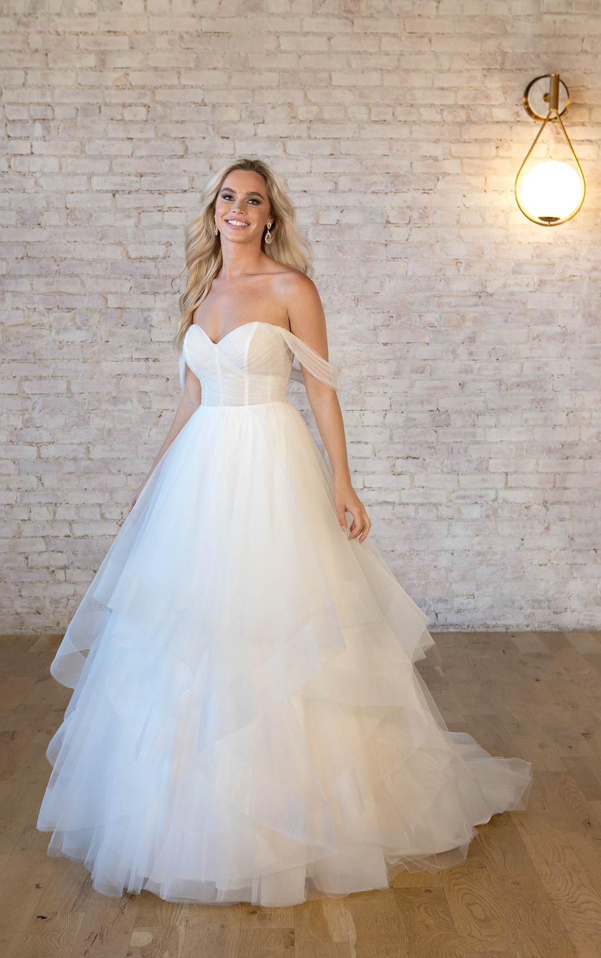 Kenya - White Lily Couture