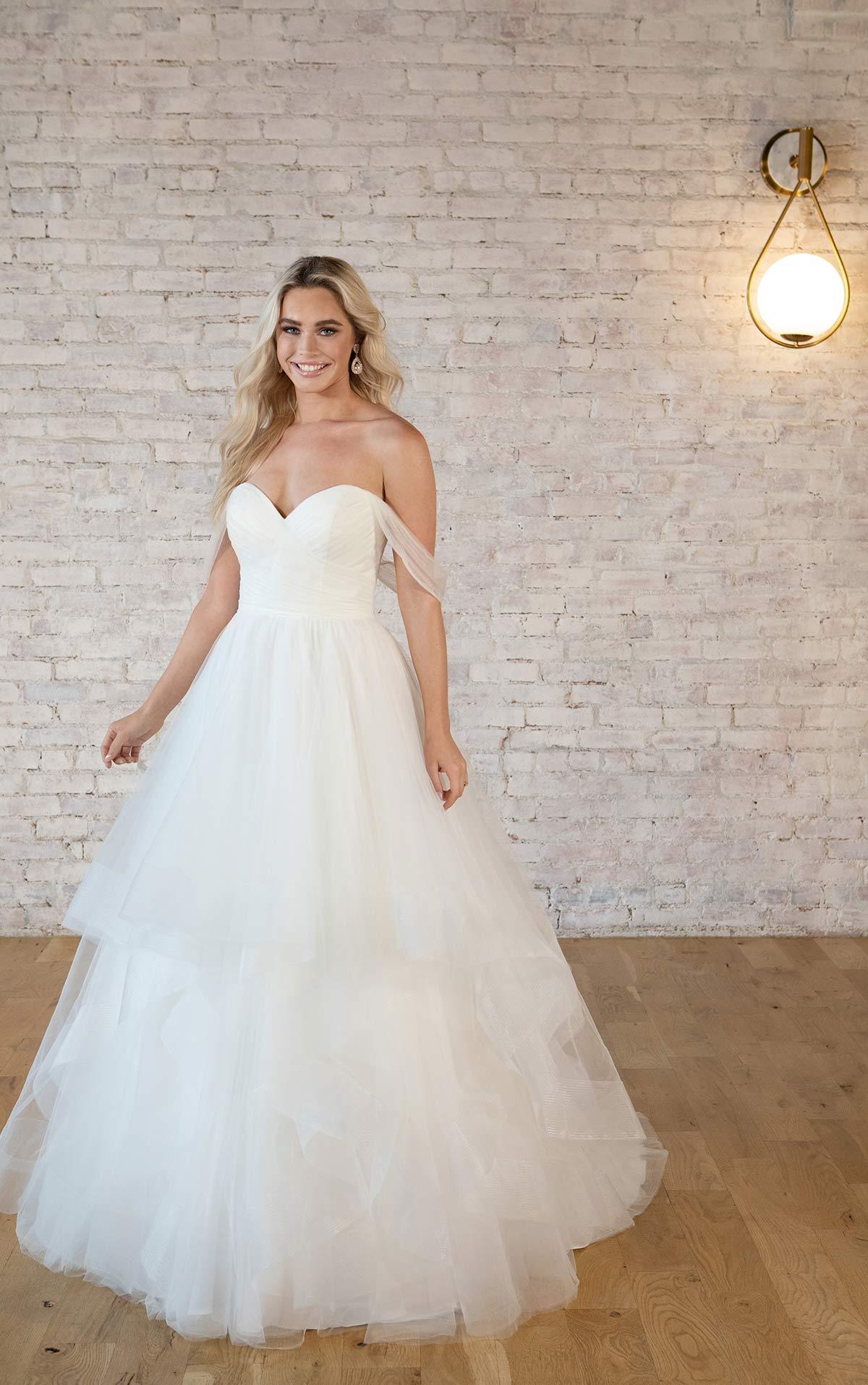 Kenya - White Lily Couture