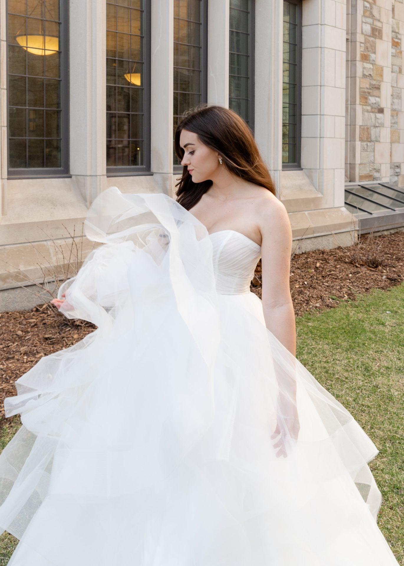 Kenya - White Lily Couture