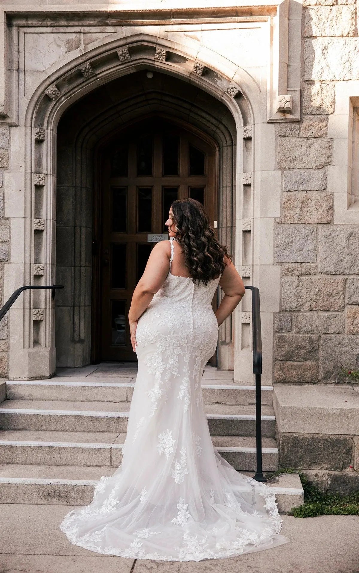 Windsor | Size 16