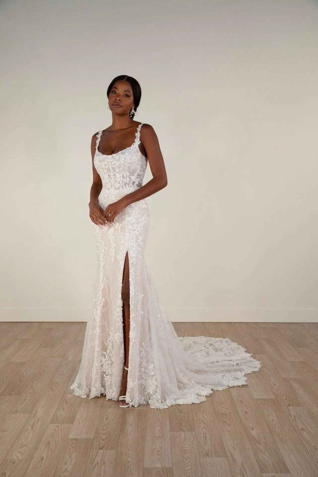 Collins | Size 16
