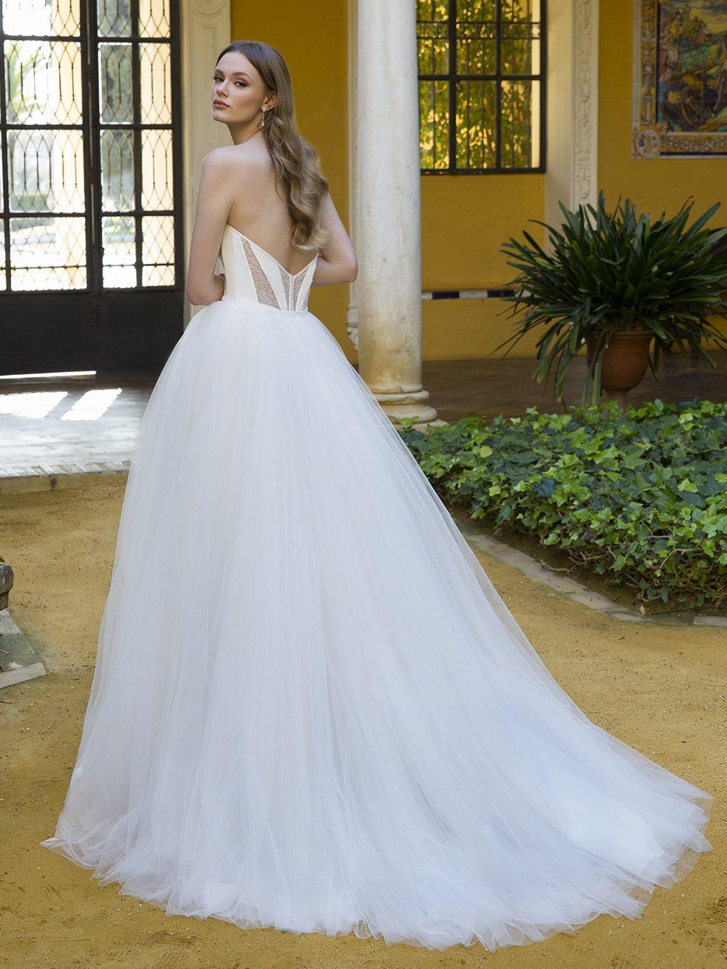 Penina - White Lily Couture