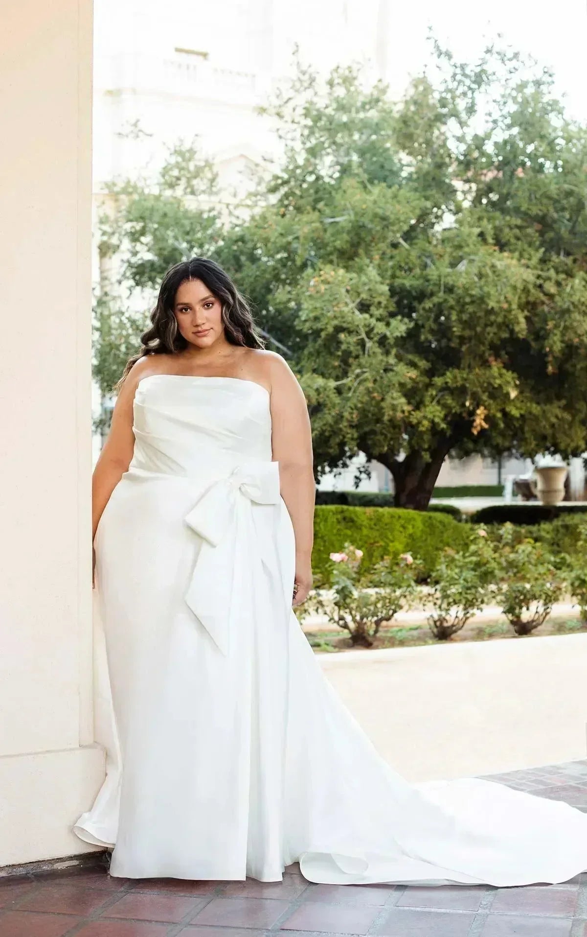 Diana - White Lily Couture