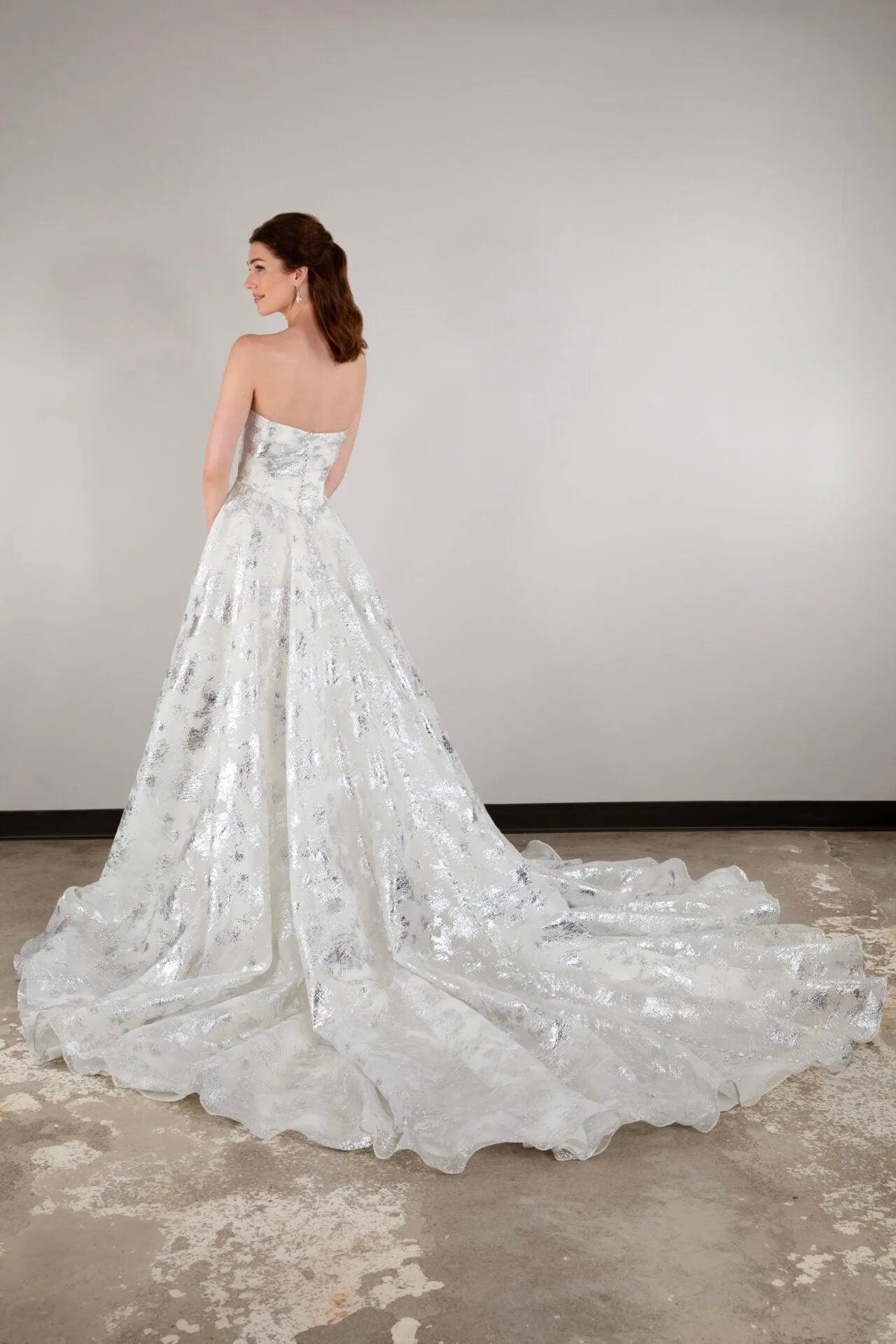 Larson | Size 14