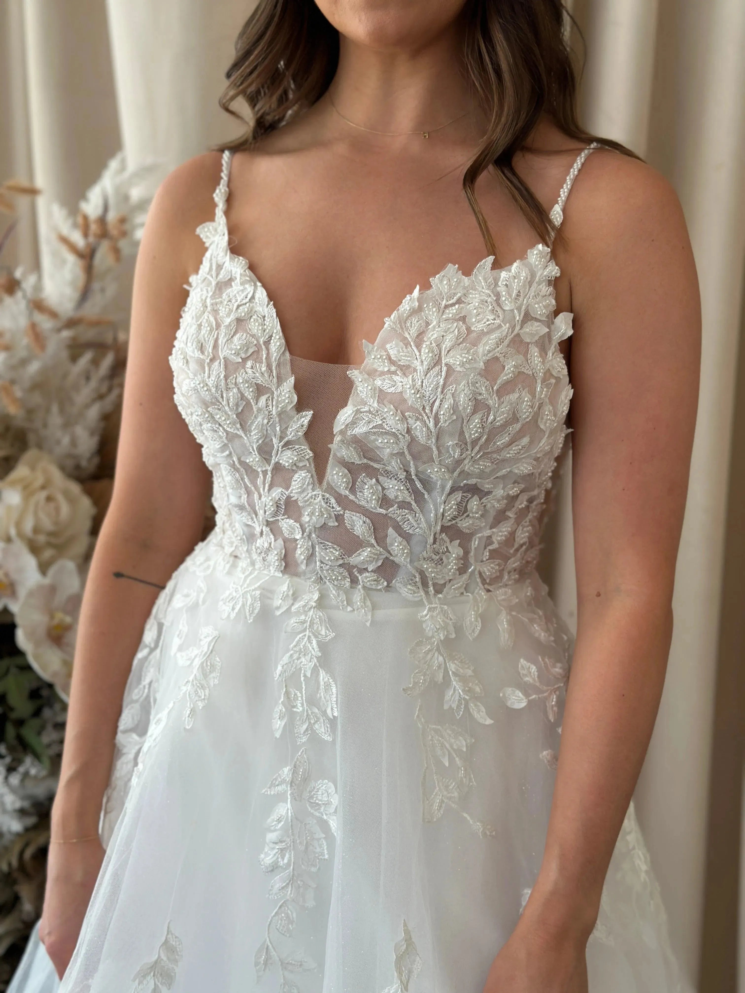 Amora | Sizes 18 & 24