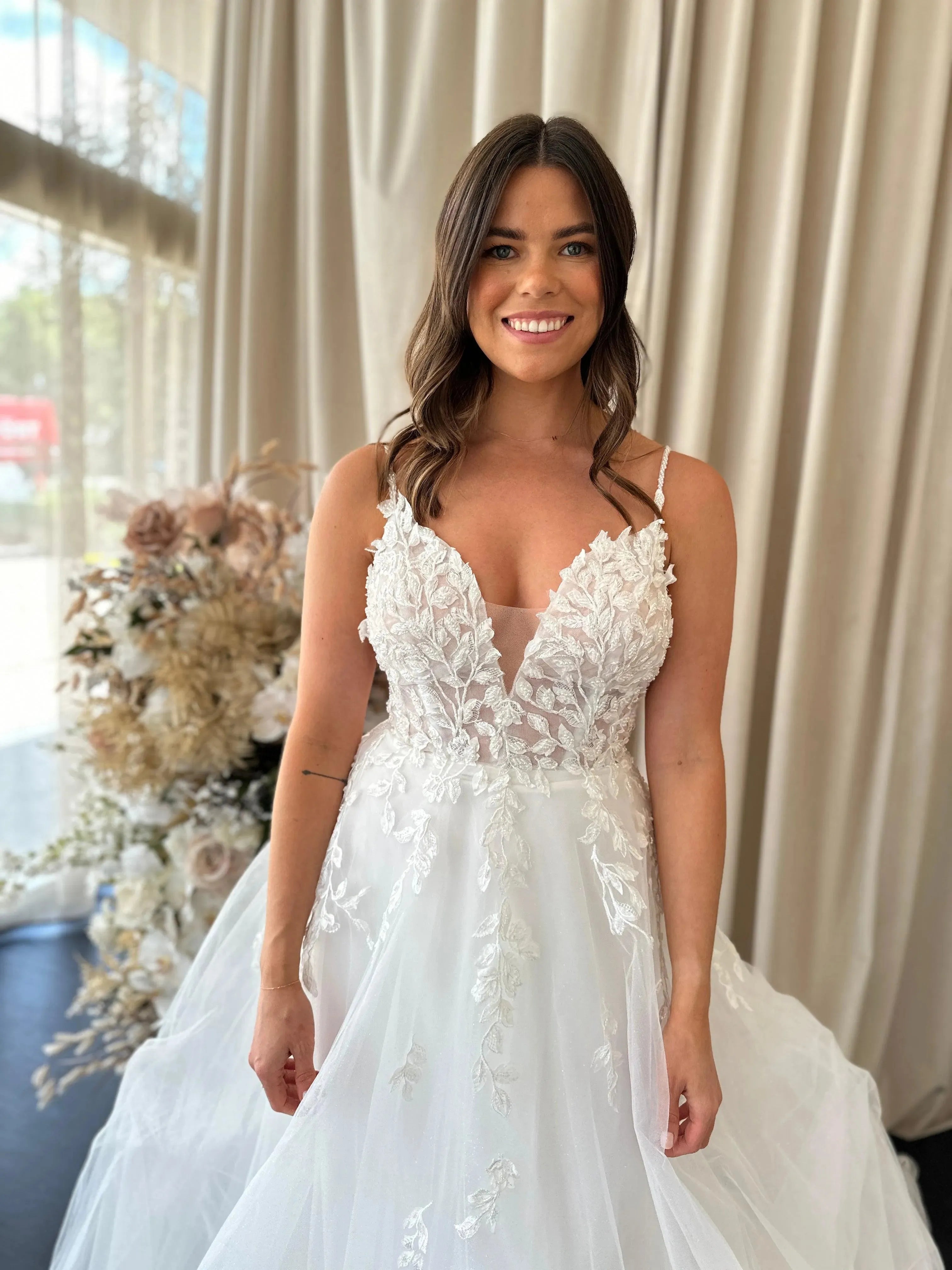 Amora | Sizes 18 & 24