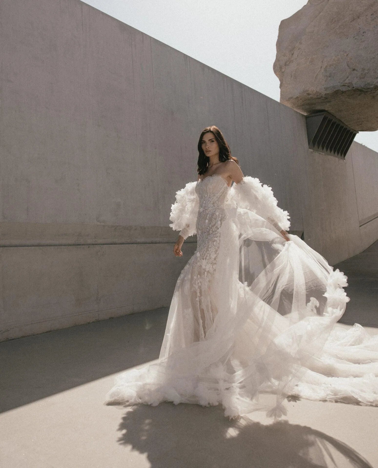 Alabaster | Size 14