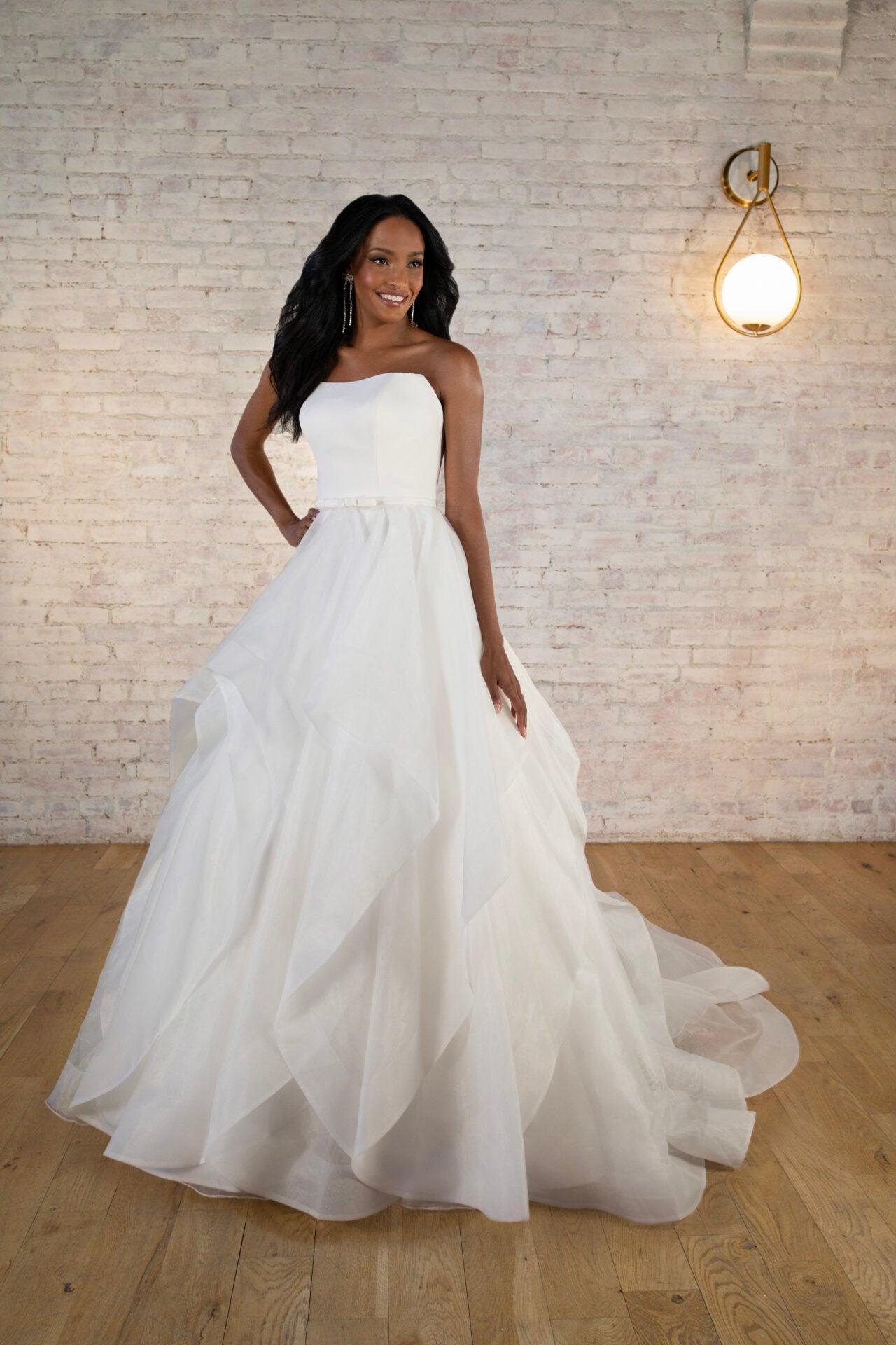 Benson - White Lily Couture