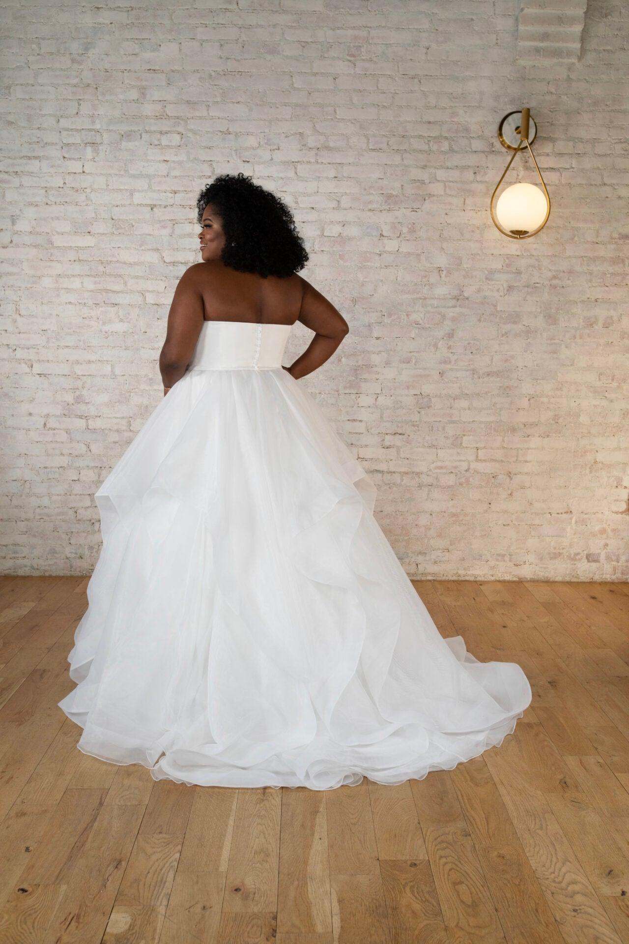Benson - White Lily Couture