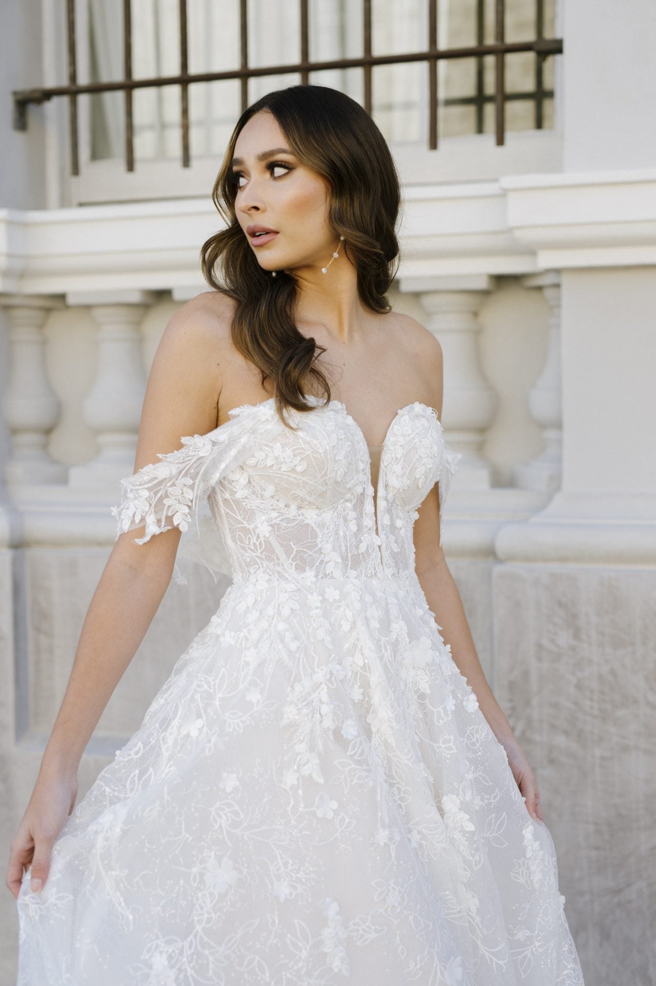 Oasis - White Lily Couture