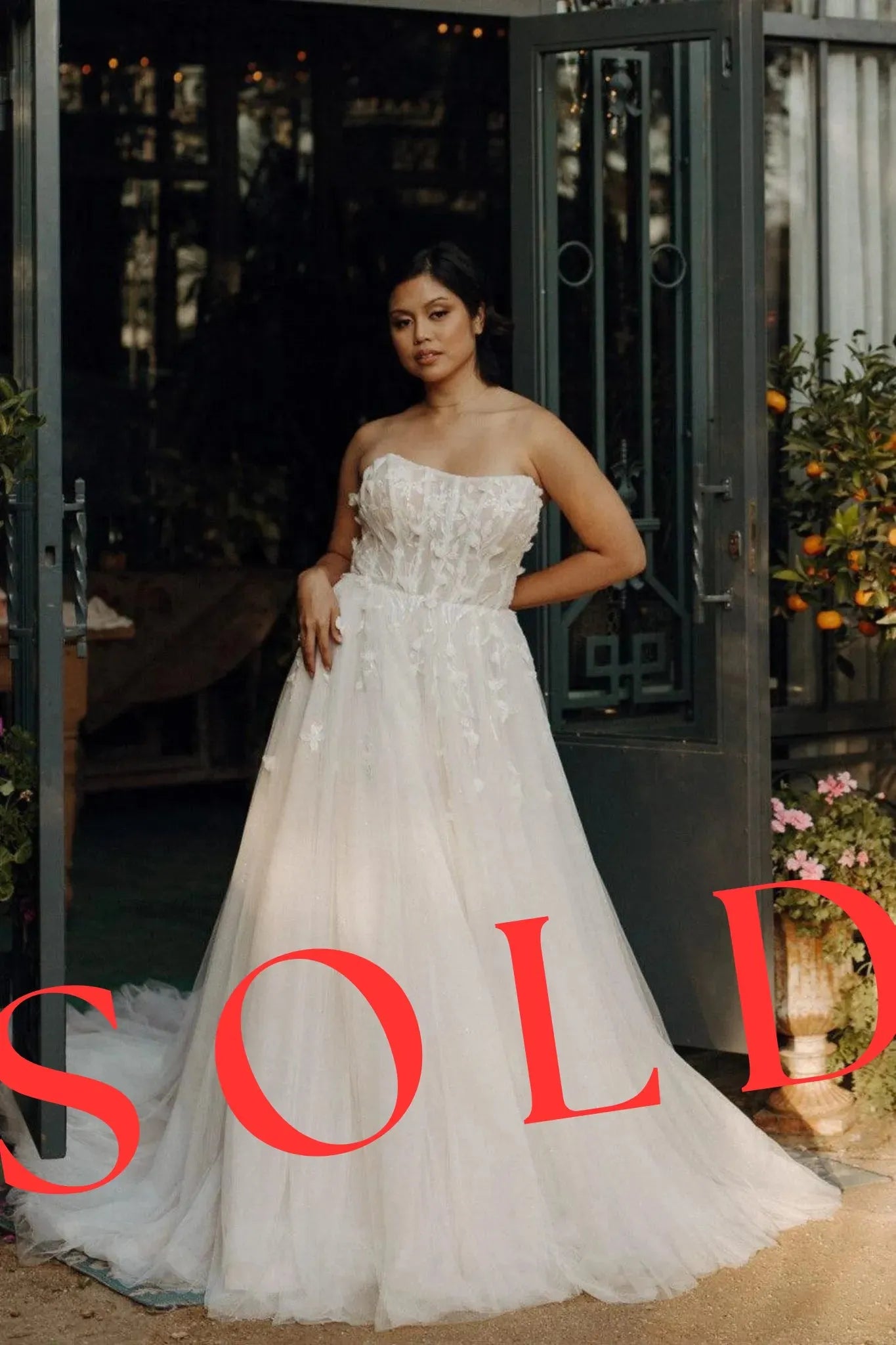 Bella | Size 10