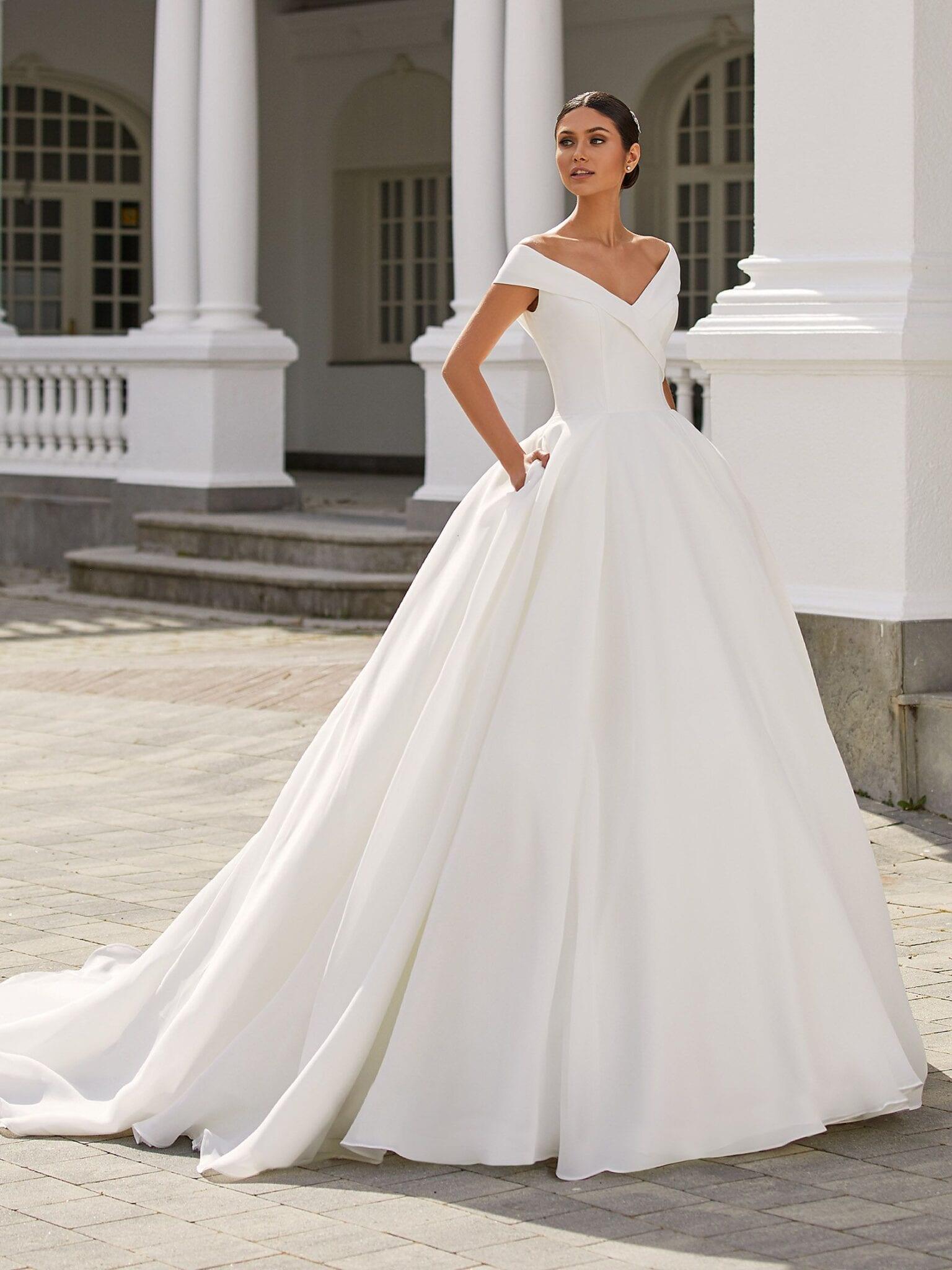 Farrah - White Lily Couture