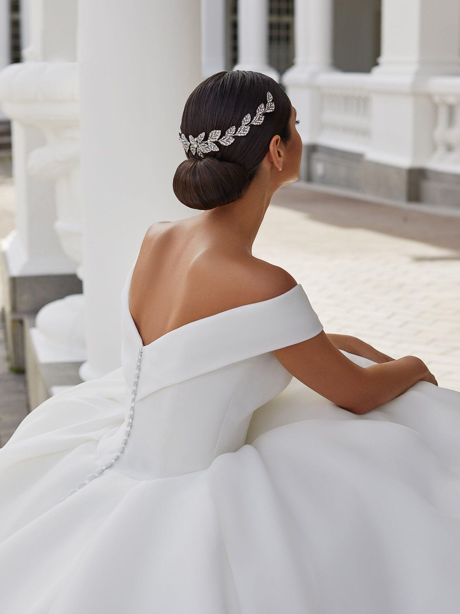 Farrah - White Lily Couture