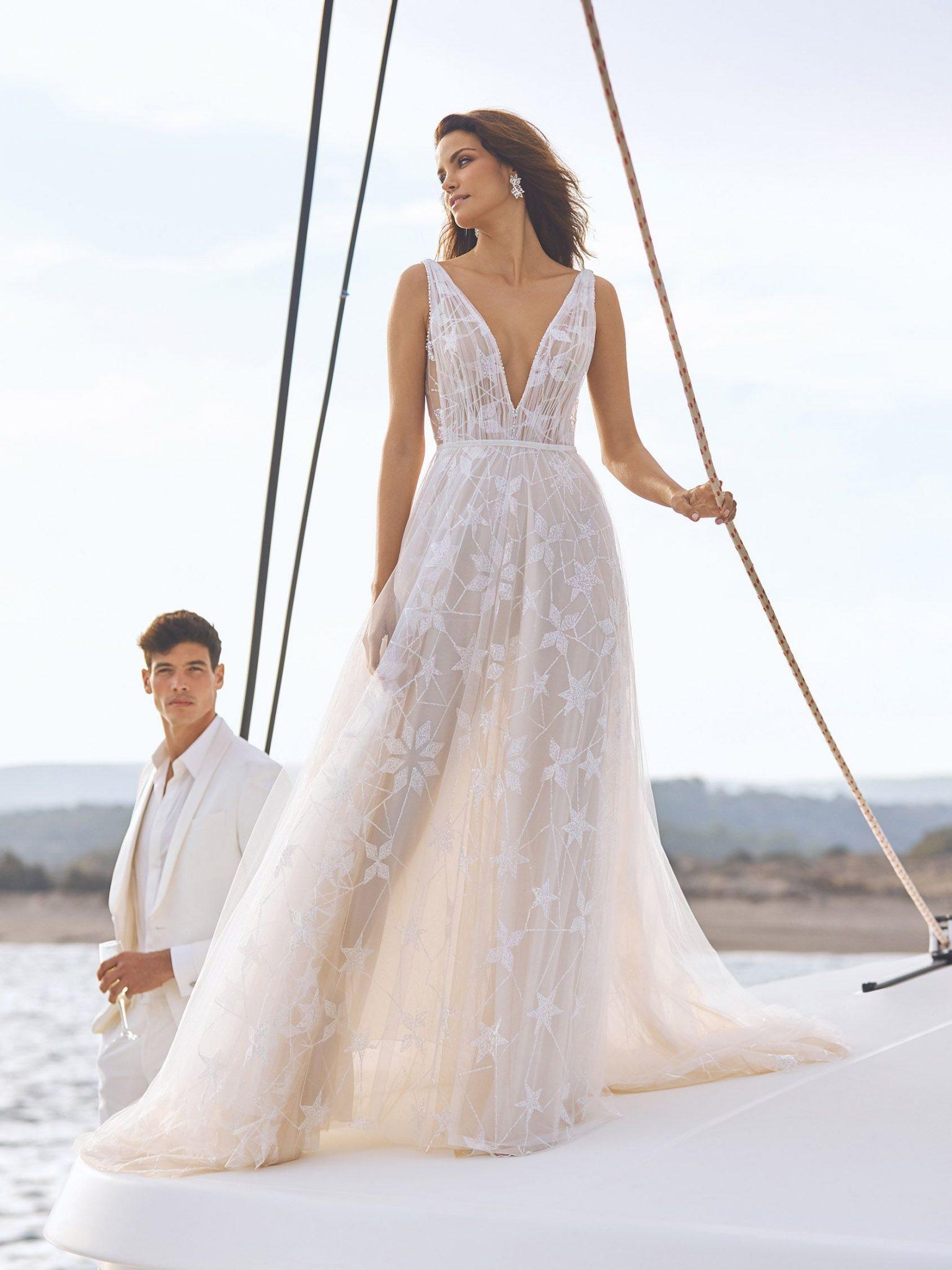 Makena - White Lily Couture