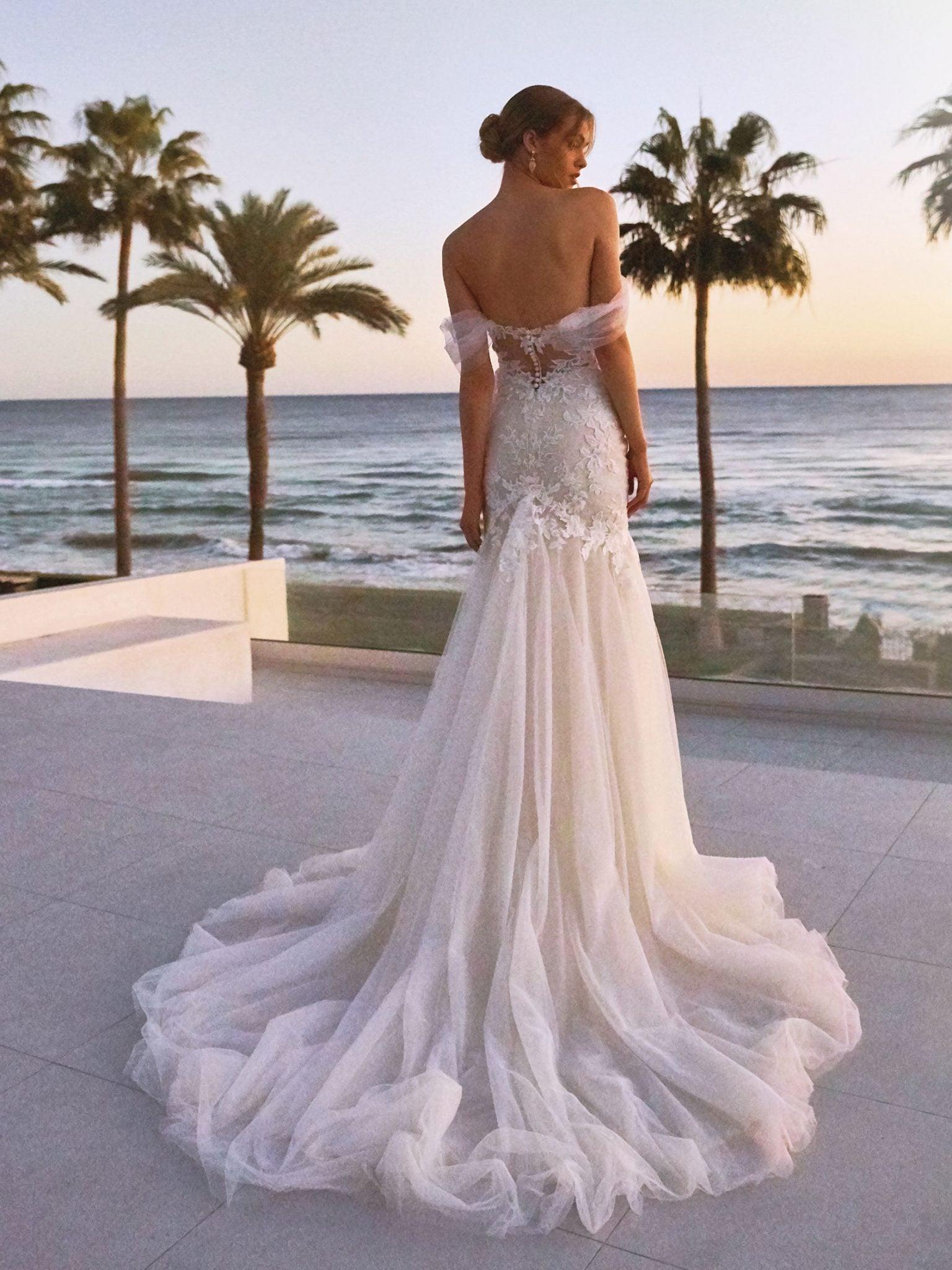 Ophelia - White Lily Couture