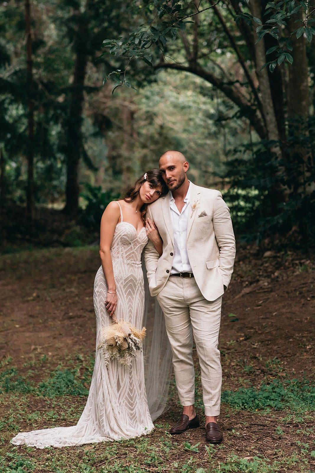 Elizah & Sam's Cozy Outdoor Wedding - White Lily Couture