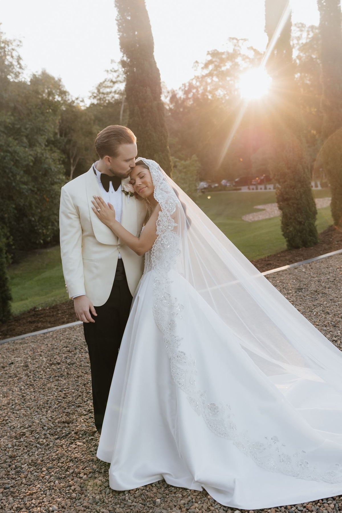 Maria & Cooper Pure Elegance at The Valley Estate
