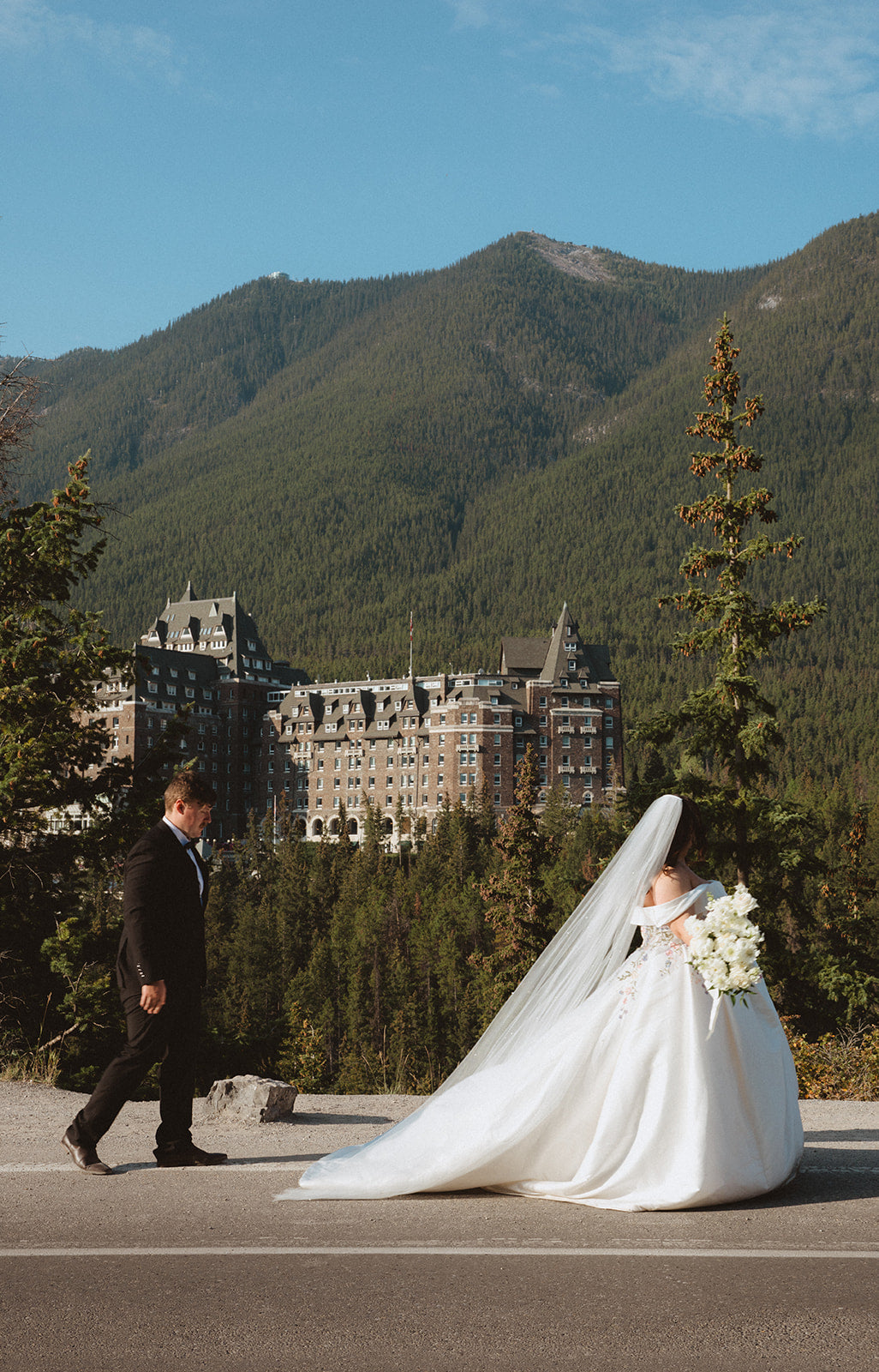From Childhood Crush to Canadian Bliss: Haleigh & Jayden's Enchanted Elopement