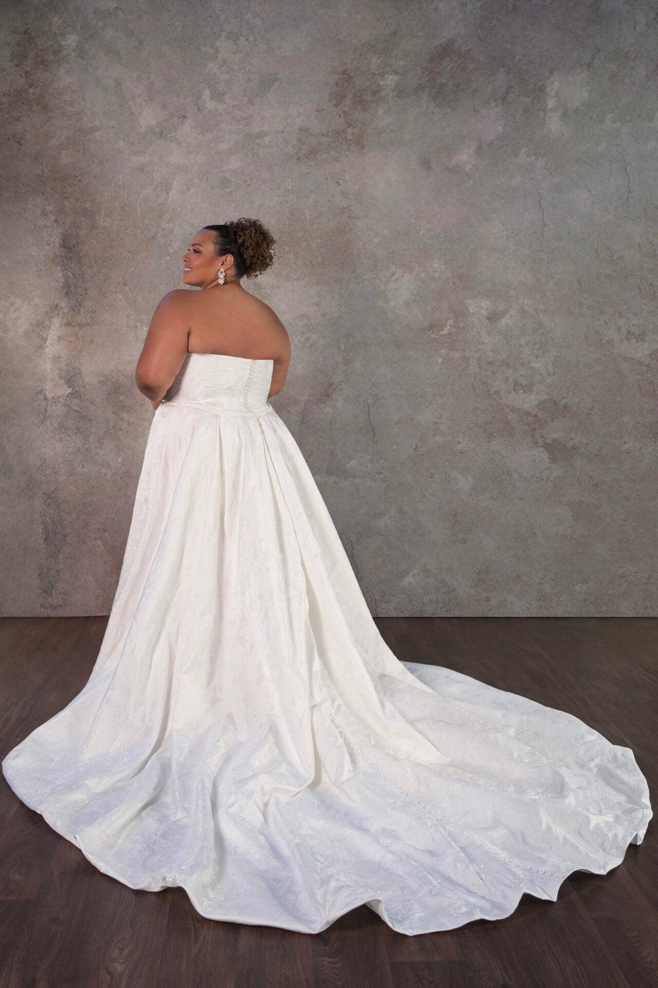 Reverie | Size 16