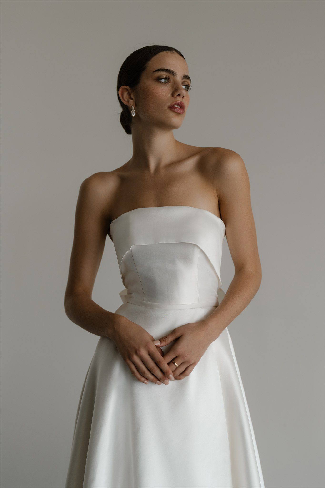 Vivienne - White Lily Couture