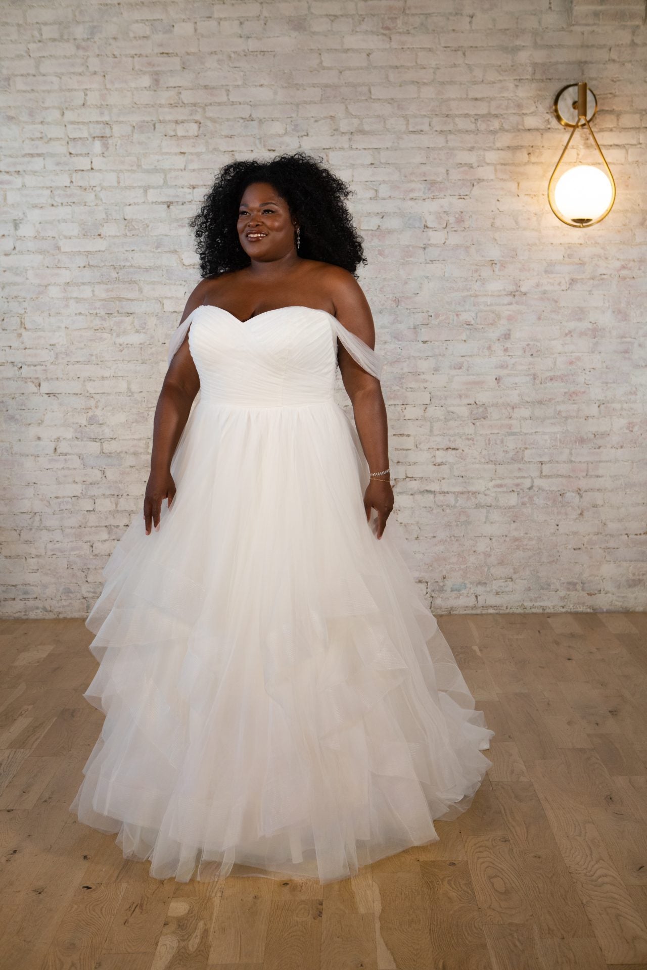 Curve Brides - Plus Size Wedding Dress Designers – White Lily Couture